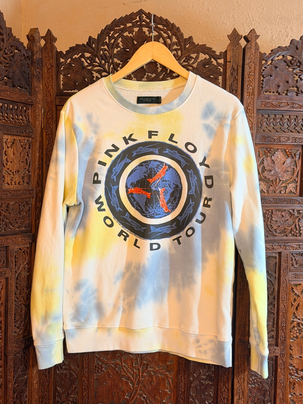 Junk Food Pink Floyd World Tour Tie Dye Flea Market Sweatshirt M unisex fit